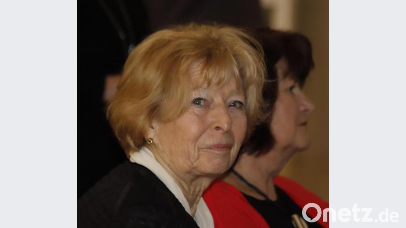 Die gelernte Modistin und Künstlerin Christel Gollner. Bild: mfh