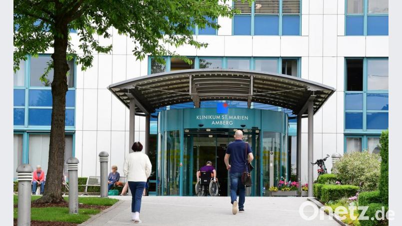 Für das Klinikum St. Marien Amberg rechnet Vorstand Manfred Wendl im Jahr 2020 mit Strafzahlungen in Höhe von 420.000 Euro. Bild: Petra Hartl