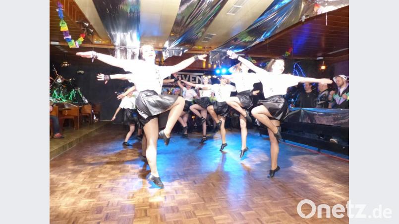 Schön anzusehen, die Mädels und die Performance Bild: hme