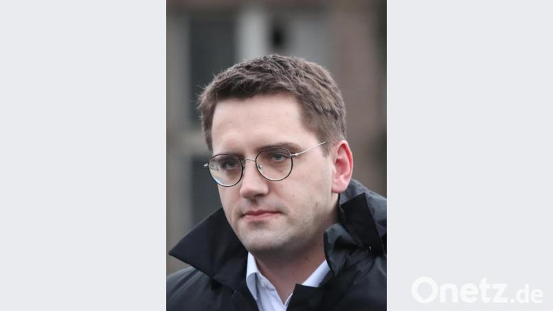 Der Oberpfälzer Christian Doleschal, Mitglied des Europäischen Parlaments und JU-Landesvorsitzender, informierte sich über die Möglichkeiten der künftigen Nutzung des Maxhüttenareals. Bild: mfh