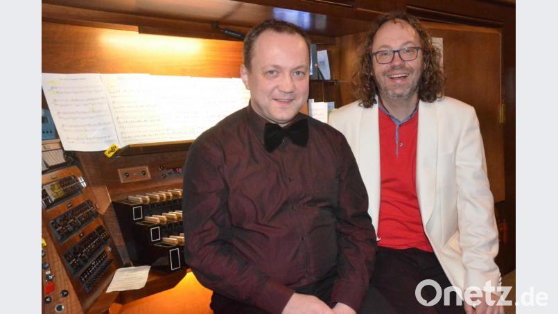 Piotr Pajak und Stefan Schultes an der Orgel. Bild: Kunz