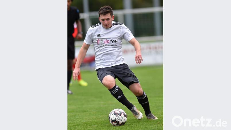 Angreifer Patryk Bytomski steuert zwei Treffer beim 5:1-Sieg der SV Grafenwöhr gegen die SpVgg Schirmitz bei. Bild: A. Schwarzmeier