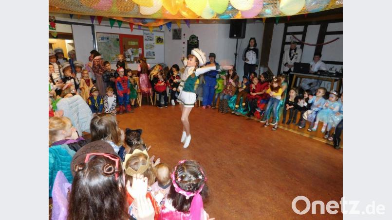 Kinderfasching Speichersdorfer Falken Bild: hai