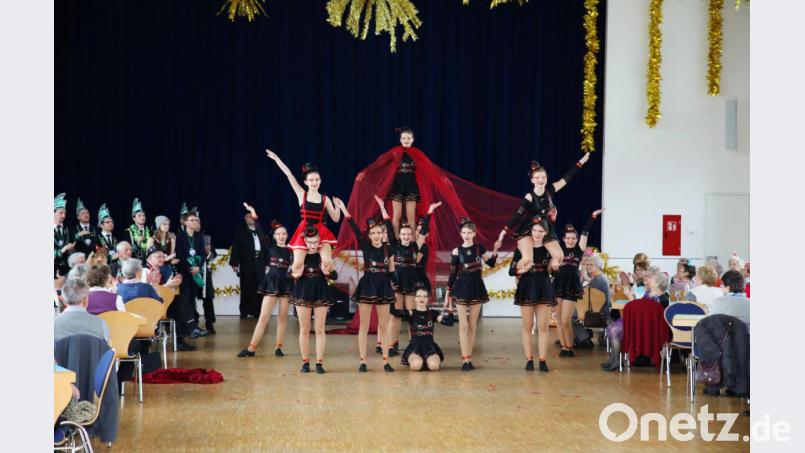 Die Tanzgruppe Diversion Bild: JOCHEN NEUMANN
ERBENDORF