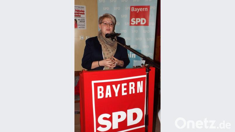 Auch Lisa Hartinger, SPD-Bürgermeisterkandidatin in Kümmersbruck, spricht beim Politischen Aschermittwoch in Vilshofen. Bild: e