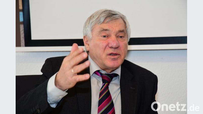 Bundestagsabgeordneter Alois Karl (CSU) ist mit den Aussagen von Bürgermeister Norbert Bücherl nicht einverstanden. Bild: Petra Hartl