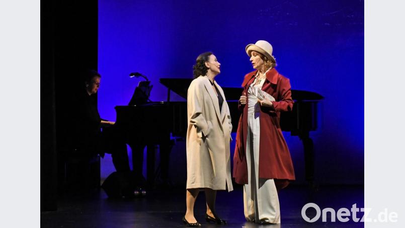 "Spatz und Engel", ein Schauspiel mit Musik von Daniel Große Boymann &amp; Thomas Kahry. Bild: Petra Hartl