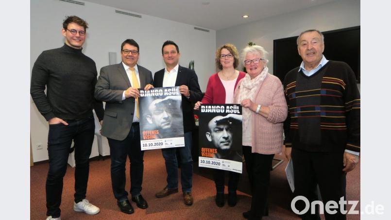 Michael Weiß, Thomas Falter, Andreas Komes, Stephanie Staudenmayer, Rosemarie Rappel und Walter Buttler stellten das Programm für die Kunst- und Kulturwochen im Oktober vor. Bild: Hirsch