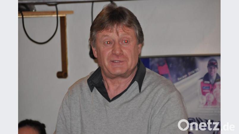 Trainer Uwe Herrmann ist zuversichtlich, mit dem Damenteam die Liga zu halten. Bild: ak