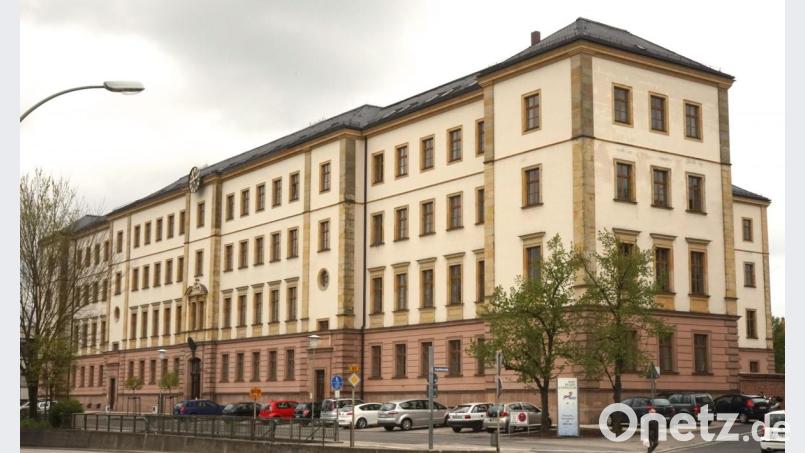 Max-Reger-Gymnasium Bild: Hochbauamt/exb