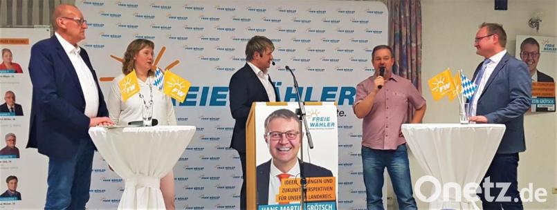 Eine lebhafte Podiumsdiskussion hielten die Freien Wähler in Freihung. Bild: Verena Krones