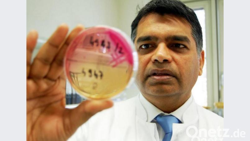 Chefarzt Hamid Hossain sagt ganz offen: „Wir möchten die Menschen beruhigen.“ Und: „Unnötige Panik bringt uns auch nicht weiter.“ Bild: Mariella Kramer
