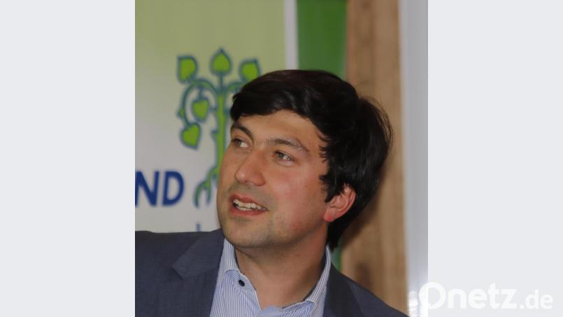 In seinem Vortrag sprach Martin Geilhufe auch davon, dass zwischen Artensterben und Schließung von kleinen Bauernhöfen ein Zusammenhang bestehe. Bild: mfh