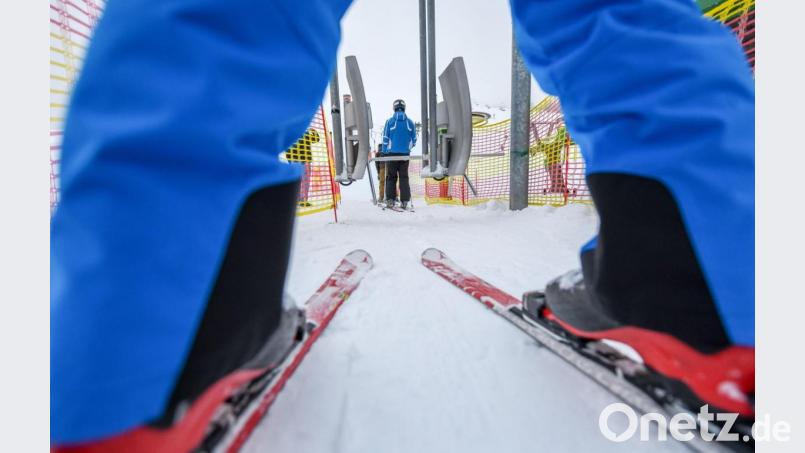 Seit Freitag zählt Südtirol zu den Coronavirus-Risikogebieten. Die Schulen müssen reagieren. Bild: Patrick Seeger/dpa