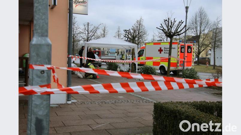 Nach einem Streit auf offener Straße war am Samstag in Bad Gögging ein 49-Jähriger erstochen worden. Am Sonntag sind die genauen Umstände des Messerangriffs weiter unklar. Bild: Alexander Auer