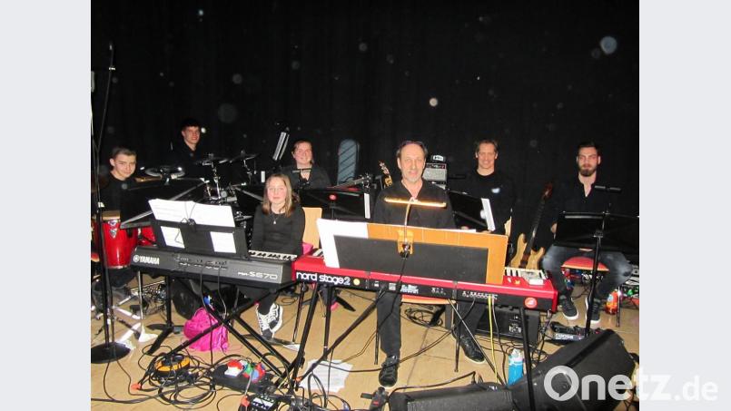 Ohne Live-Band wäre &quot;YouCute&quot; nur der halbe Spaß gewesen. Bild: aks