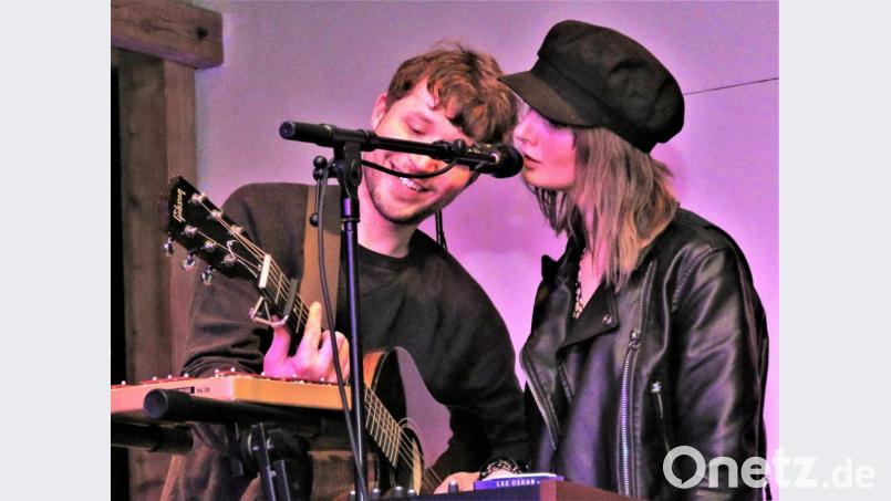 Einige Songs sangen Nick und June unplugged. Bild: ubb