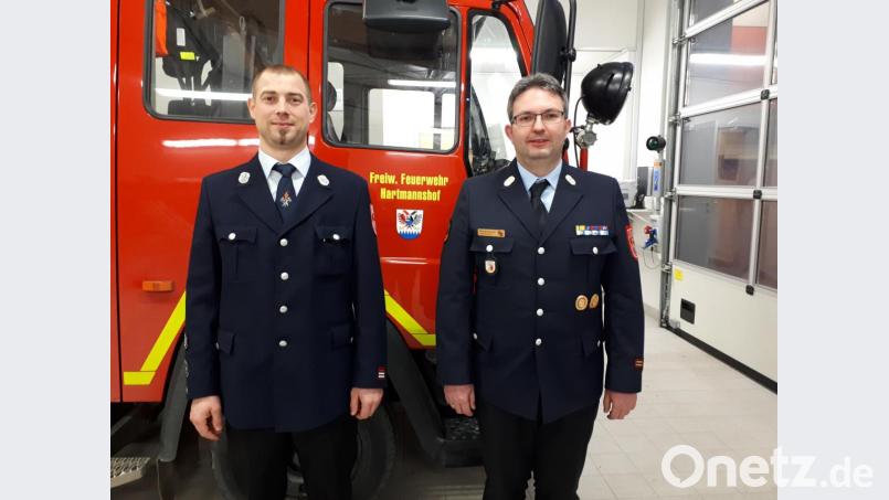 Kommandanten der Feuerwehr Hartmannshof sind (von links) Stefan Ringer und Thorsten Brunner. Bild: exb