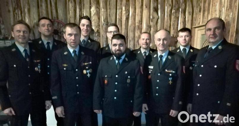 Thomas Steiner (links) leitet die Ausbildung zum "dFFA". Bild: exb