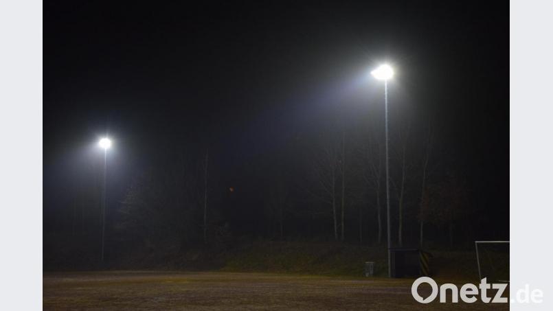 74 % Stromersparnis bringt die Umrüstung der Flutlichtanlage auf LED. Bild: Gerald Dagner