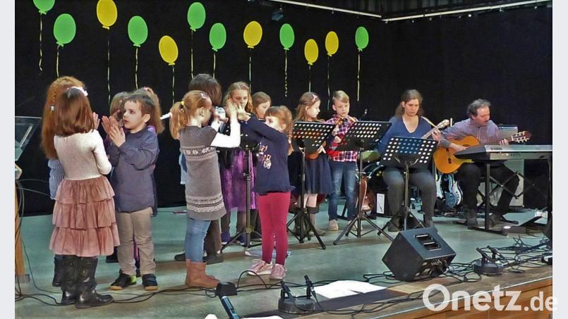 Das &quot;Roboterlied&quot; des Kinderchors bekam viel Beifall. Bild: twi