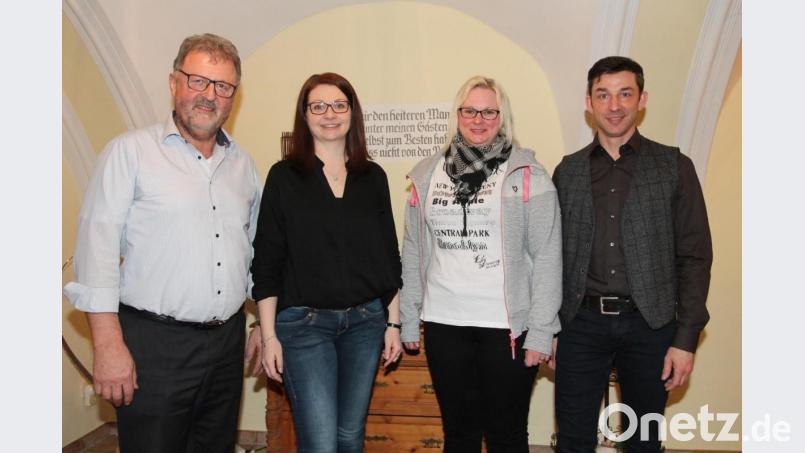 Marina Hirnet (Zweite von links) geht zuversichtlich in die Stichwahl. Bild: pi