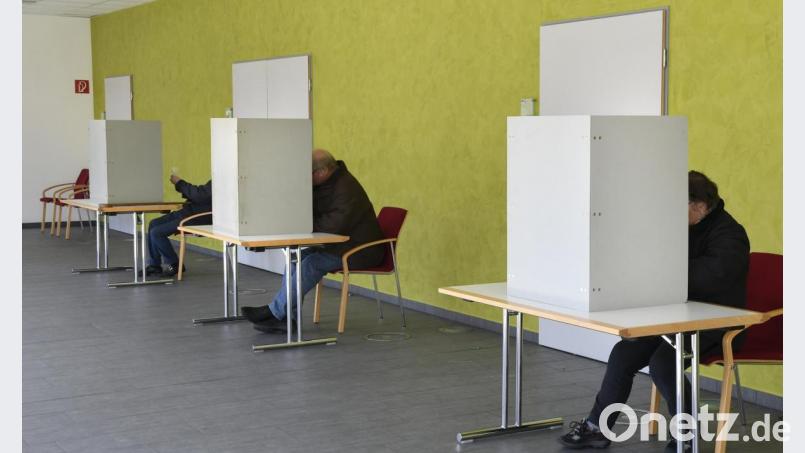 Am Sonntag gingen die Menschen in Bayern zur Abstimmung, am Dienstag liegt das vorläufige Ergebnis der Kreistagswahl vor. Bild: Petra Hartl