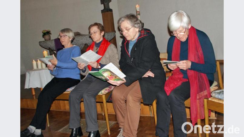 Frauen beteten für Frauen in Simbabwe. Bild: agr
