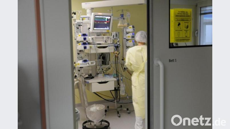 Wie viele Krankenhausbetten stehen in der Nordoberpfalz zur Verfügung, wie viele davon sind Intensivbetten? Diese und andere Fragen klärt der gemeinsame Lagedienst der Landkreise Neustadt und Tirschenreuth und der Stadt Weiden. Symbolbild: Petra Hartl