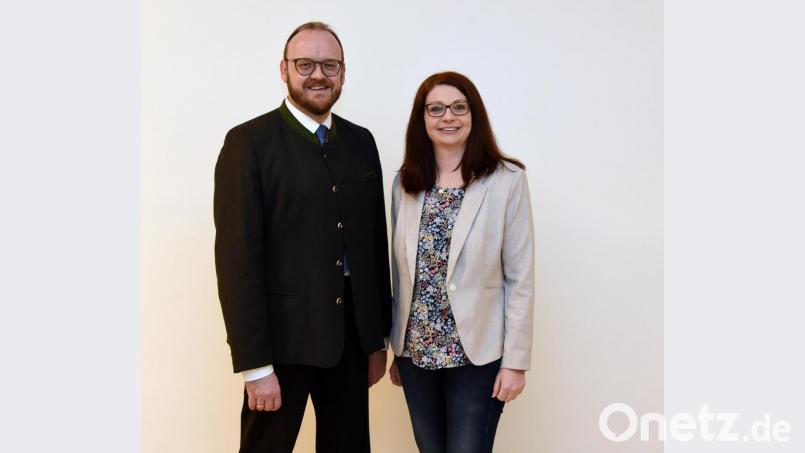 "Marina ist ein Gewinn für die Gemeinde Georgenberg", beschreibt Landrat Andreas Meier die CSU-Bürgermeisterkandidatin. Das Bild entstand noch vor der Corona-Pandemie. Bild: pi