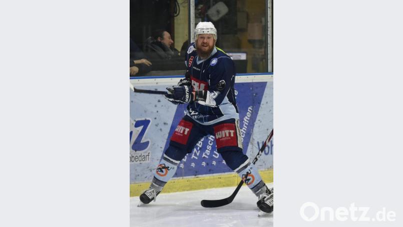 Kapitän Ralf Herbst hat seinen Vertrag bei den Blue Devils verlängert. Der 34-jährige Verteidiger geht in seine neunte Saison bei den Weidenern. Bild: gb
