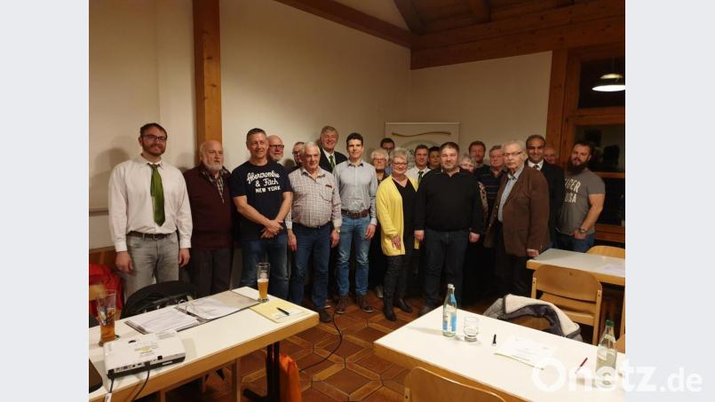 Der neugewählte Vorstand der EAW-Siedler führt die Gemeinschaft in die kommenden beiden Jahre. Bild: exb