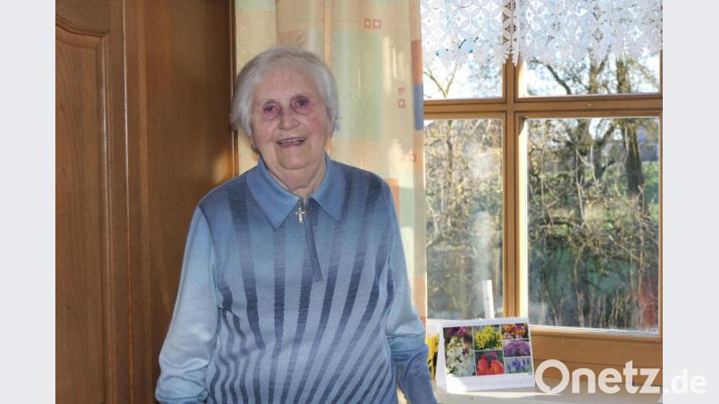Anna Hauer feiert ihren 90. Geburtstag nur mit den Menschen der Hausgemeinschaft. Bild: ils