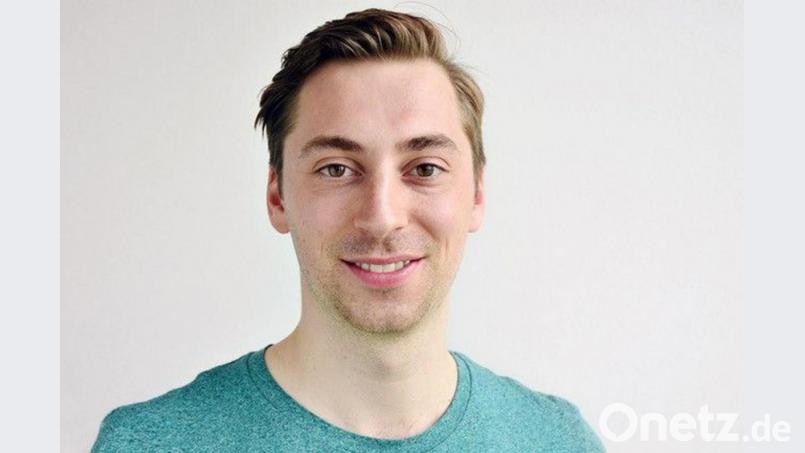 Felix Hütten, Wissenschaftsjournalist der "Süddeutschen Zeitung" spricht bei der VHS über das Coronavirus. Bild: Daniel Hofer/SZ