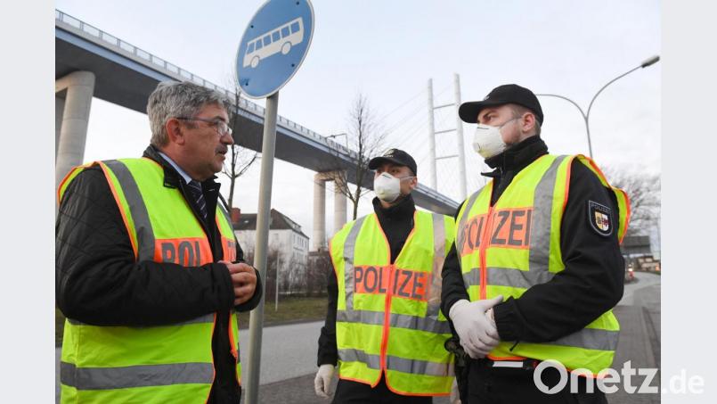 Coronabedingte Kontrrollen gibt es nicht nur hier in Mecklenburg, sondern auch verstärkt in der Oberpfalz. Bild: Stefan Sauer/dpa