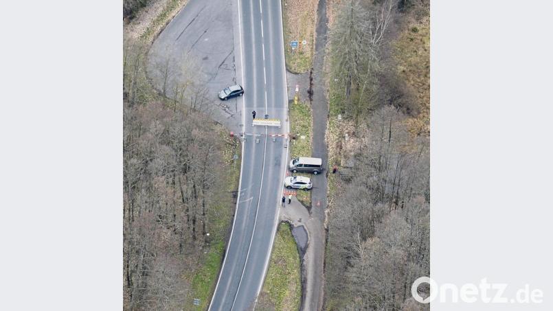 Dicht: der Grenzübergang Waldsassen. Bild: mür