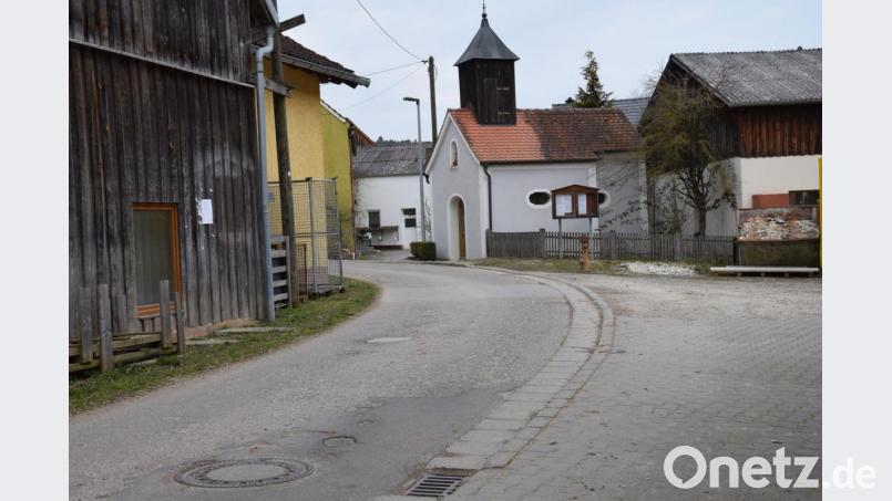 Der Ausbau der Ortsstraße in Malsbach steht heuer an. Die Vorplanungen und die Vergaben sind abgeschlossen. Knapp 1,1 Millionen Euro kostet diese Maßnahme, Mit etwa 600000 Euro Zuwendungen können die Hohenburger dafür rechnen. Bild: bö