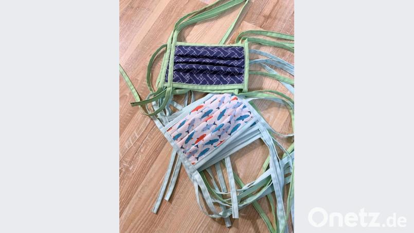 Weiterhin werden Näherinnen für Schutzmasken gesucht. Das Landratsamt bekommt dafür besondere Materialien. Bild: Dorothee Köhler