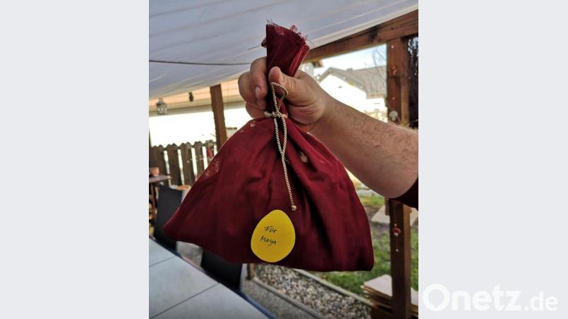 Vorschule geht weiter. Gute-Laune-Säckchen sorgen für gute Stimmung. Bild: gis