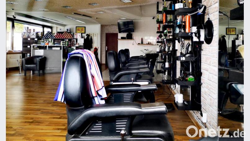 Auch das Friseurhandwerk gehört zu den gebeutelten Branchen, die Kurzarbeit anmelden. Die Geschäfte müssen geschlossen bleiben. Bild: td