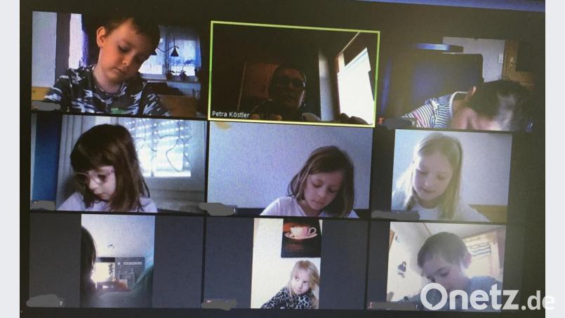 Alle treffen sich im Meeting-Raum - aber nur visuell. Viele Kindergärten entwickeln schöne Ideen, mit der problematischen Situation so gut wie möglich zurecht zu kommen. Bild: gis