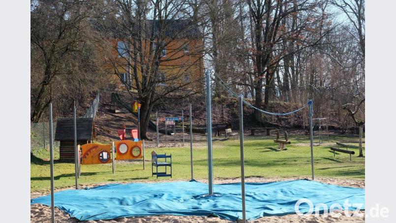Im großen Gartenbereich des Etzenrichter Kindergartens wäre noch genügend Platz vorhanden um ein Klettergerüst, speziell auch für ganz kleine Zwerge, zu installieren. Bild: wlr