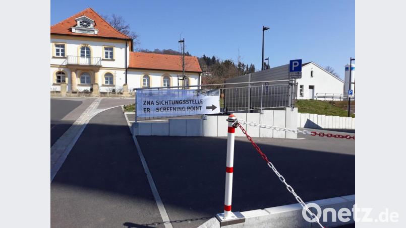 Blick in die Wiltmaisterstraße. Hier geht es zur Sichtungsstelle bei der Notaufnahme des Amberger Klinikums. Bild: Sandra Dietl