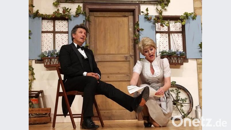 Ein Besuch im „Weißen Rössl“ steht am 28. November beim Musical „Servus Peter“ in der Schwarzachtalhalle auf dem Programm. Bild: exb
