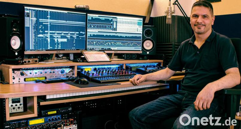 Vincenzo Margaglio aus Mering (Oberbayern) unterstützt "Braxxton" als Musikproduzent. Bild: exb/Vincenzo Margaglio