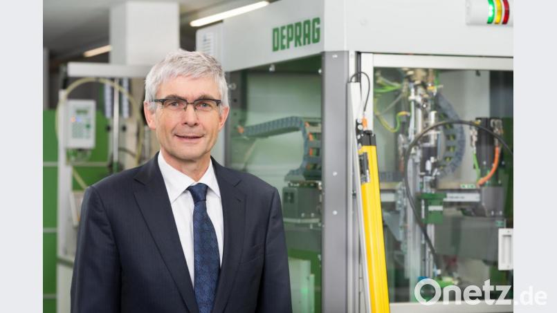 Rolf Pfeiffer, Vorsitzender des IHK-Gremiums Amberg-Sulzbach sagt: „Angesichts der aktuellen Situation setzen die Betriebe alles daran, um die Beschäftigung ihrer Mitarbeiter zu sichern und die bestmöglichen Rahmenbedingungen für ihre Teams zu schaffen.“ Bild: Clemens Mayer/exb