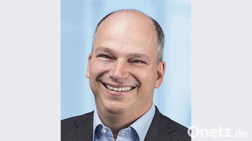 Pflegedirektor Frank Hederer: &quot;Im Moment schaffen wir alles noch mit unserem Personal, denn wir werden nicht überrannt mit Patienten.&quot; Bild: exb