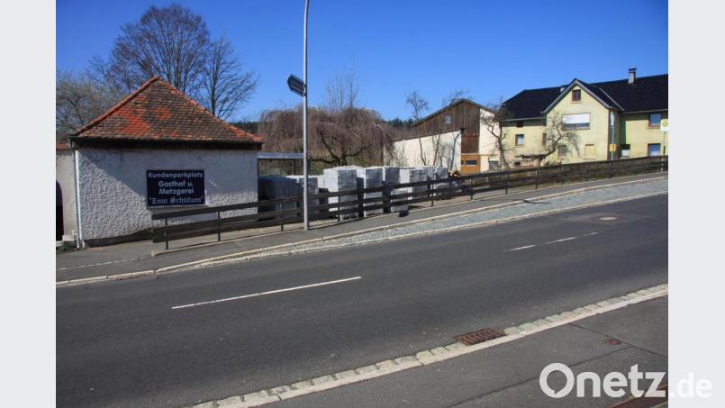 Wie der Eingangsbereich der geplanten Infostelle (links) einmal aussehen soll, ließen die Fuchsmühler Markträte in der Sitzung noch offen. Bild: wro