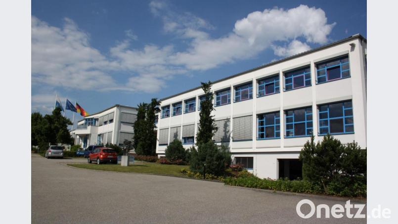In den deutschen Werken von EMZ-Hanauer und in seinem tschechischen Werk gilt eine Betriebsruhe vom 6. bis 17. April. In diesem Zeitraum wird die Produktion, die Produktentstehung und die Verwaltung in Nabburg (unser Bild), Zangenstein und Černošín praktisch komplett schließen. Bild: Thomas Dobler