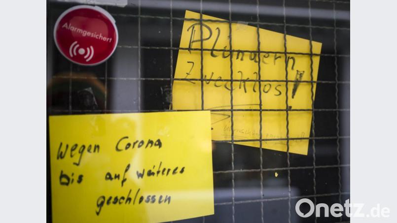 Unternehmen leiden Unter der Coronakrise. Die IHK informiert, was bei staatlicher Hilfe zu beachten ist. Bild: Frank Rumpenhorst